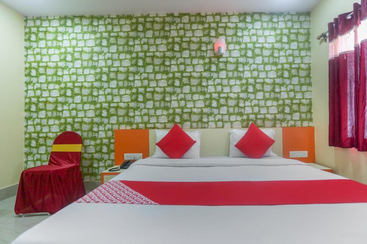 Oyo 60771 New Puri Hotel Exteriör bild